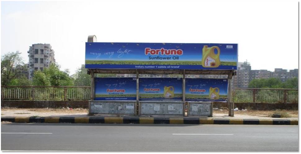 Outdoor Advertising image