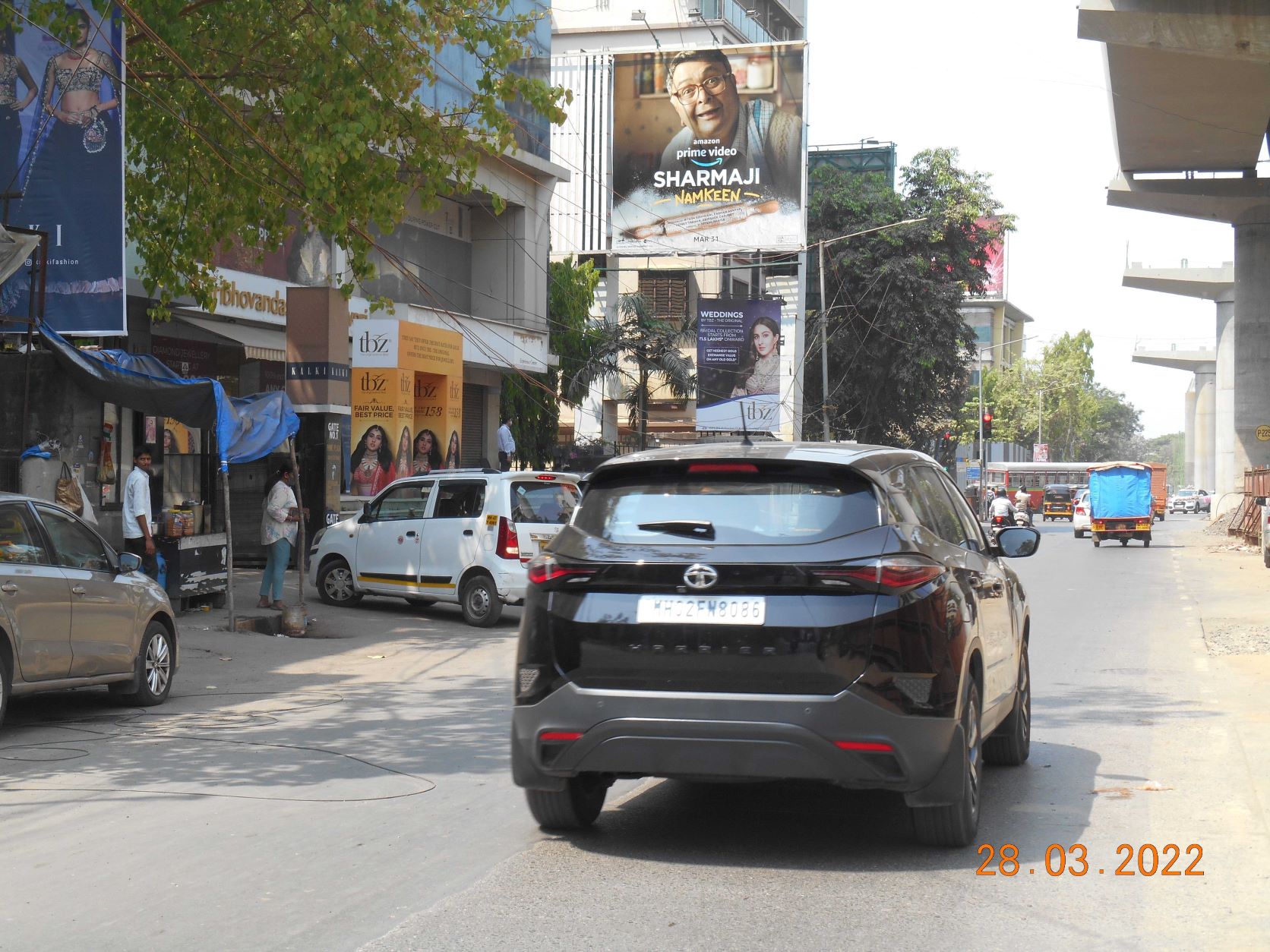 Outdoor Advertising image