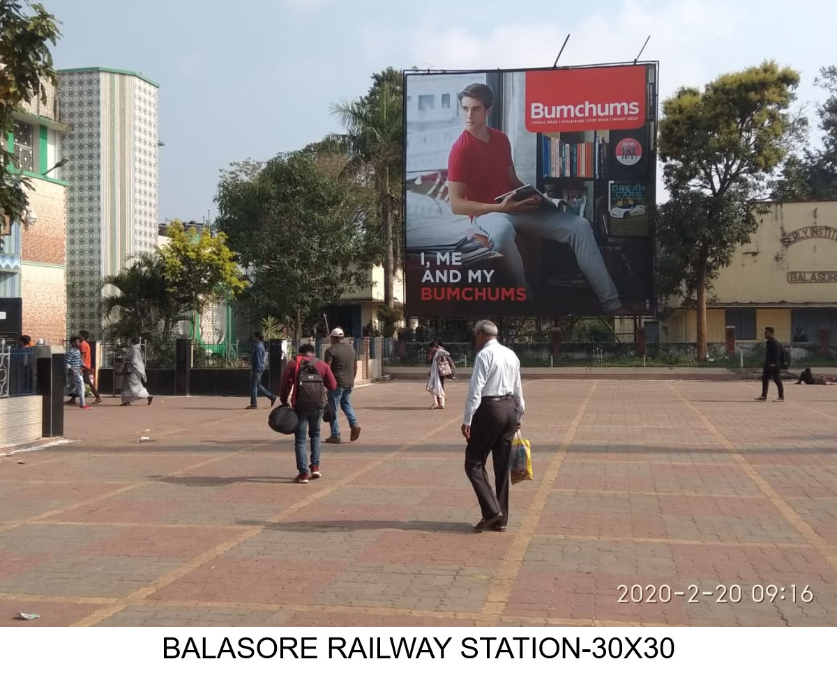 Outdoor Advertising image