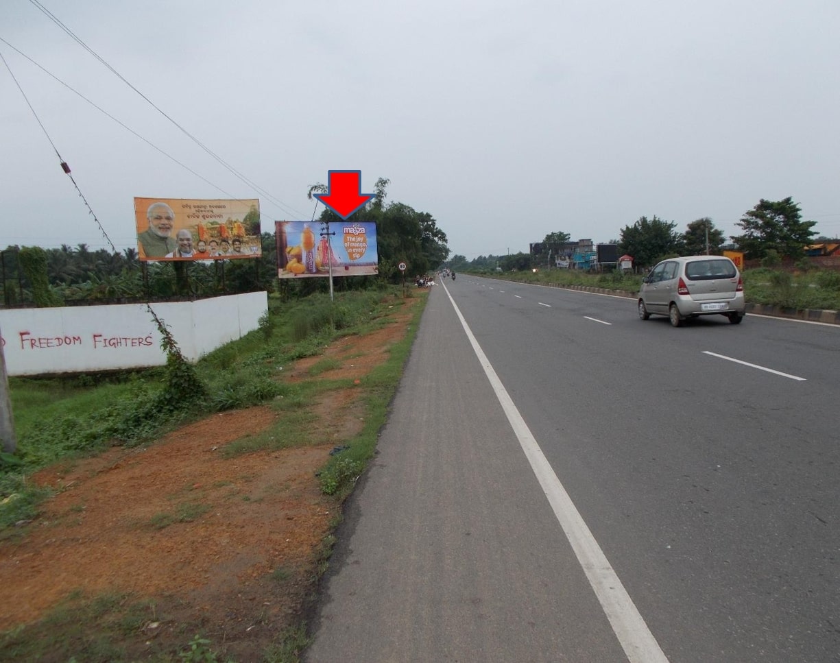 Outdoor Advertising image