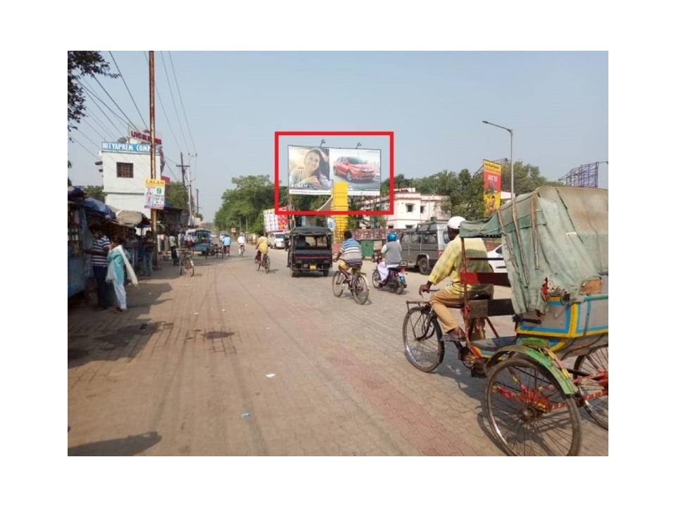 Outdoor Advertising image