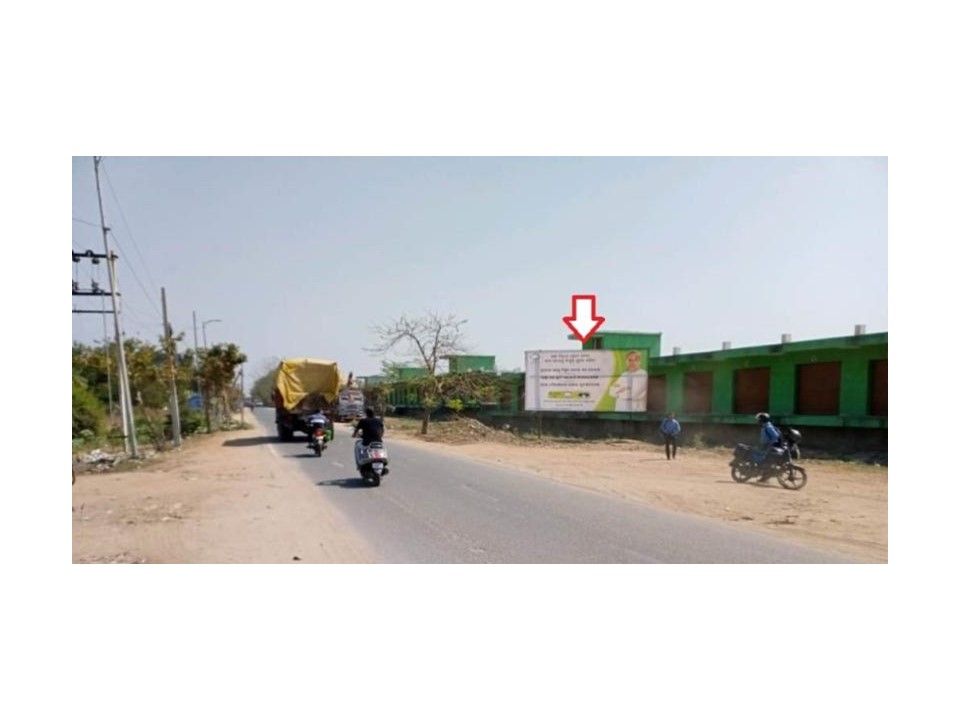 Outdoor Advertising image