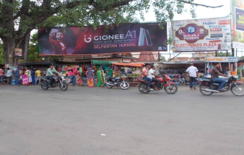 Outdoor Advertising image