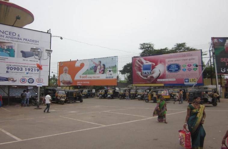 Outdoor Advertising image