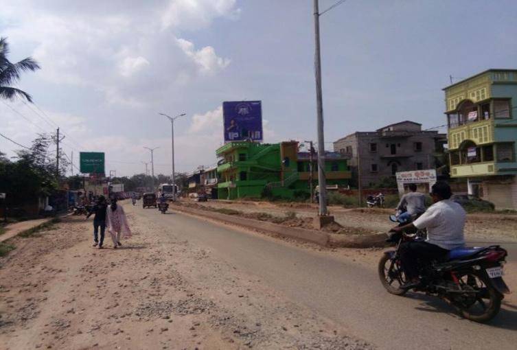 Outdoor Advertising image