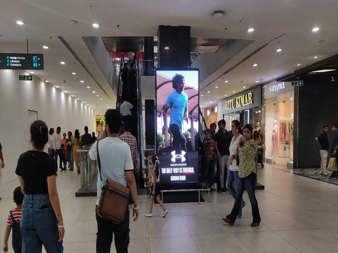 Outdoor Advertising image