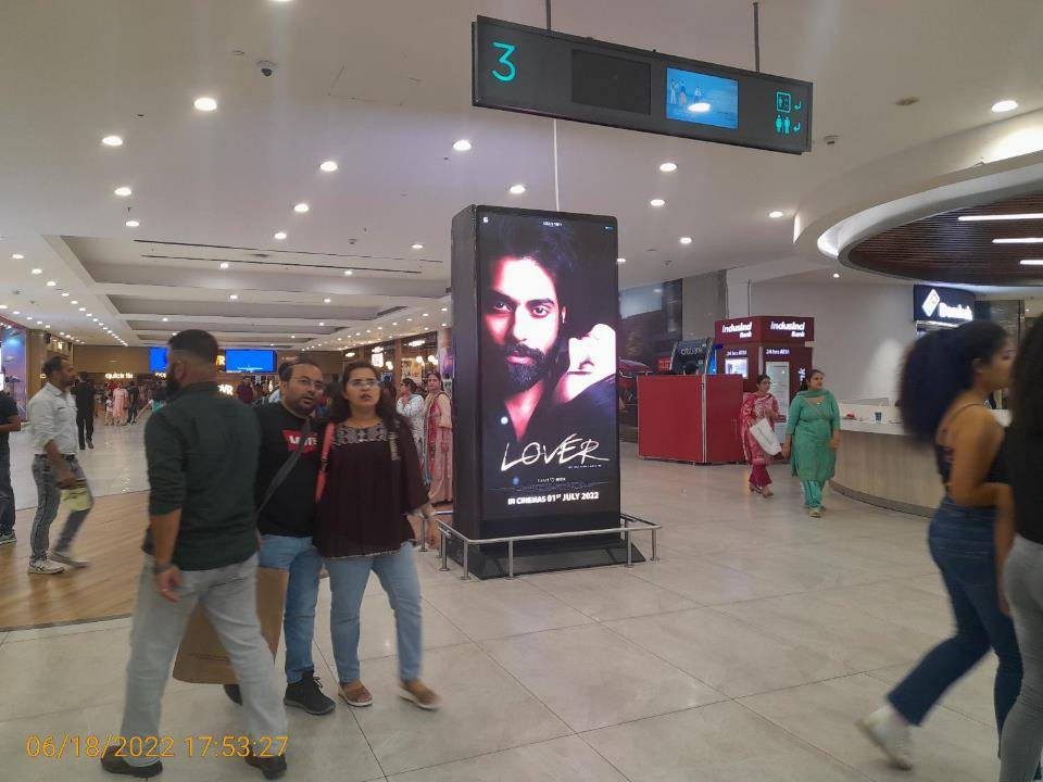 Outdoor Advertising image