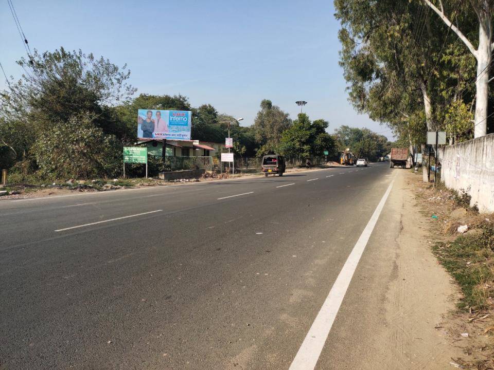 Outdoor Advertising image