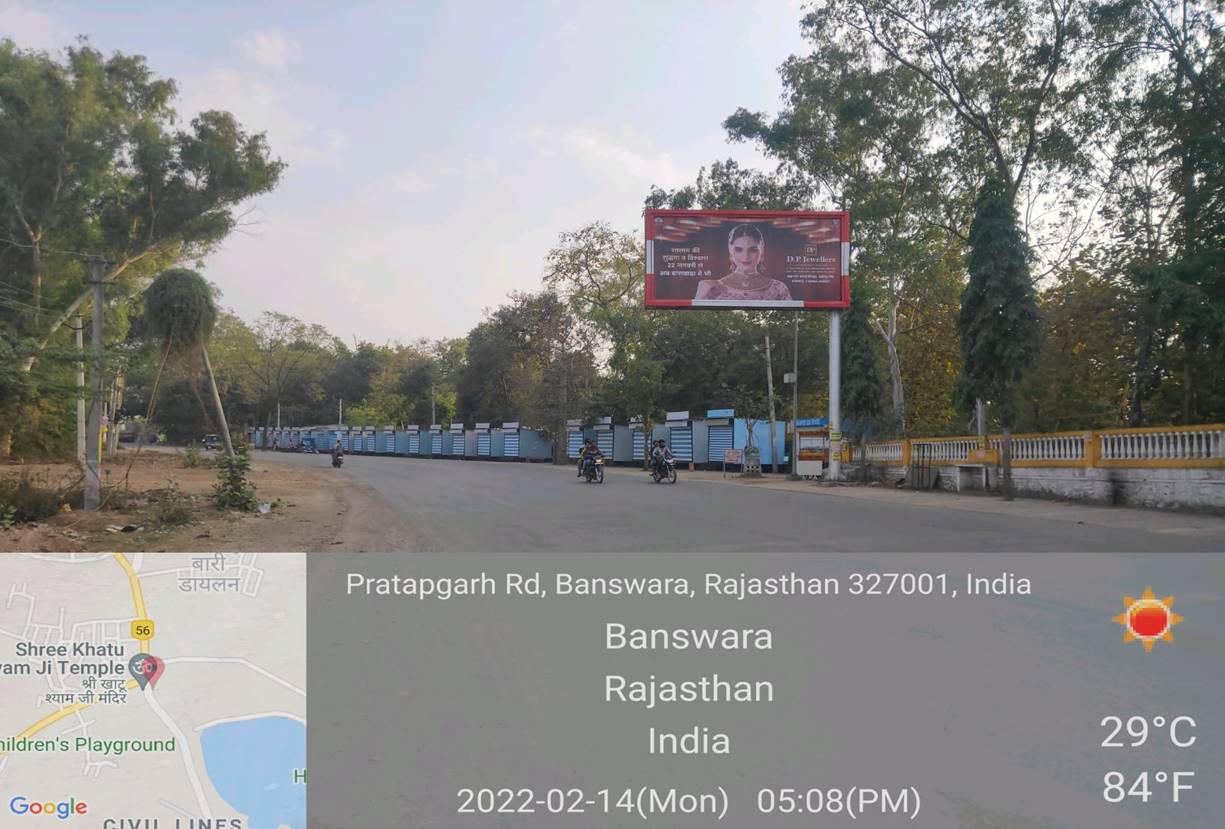 Outdoor Advertising image