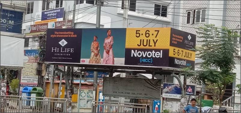 Outdoor Advertising image