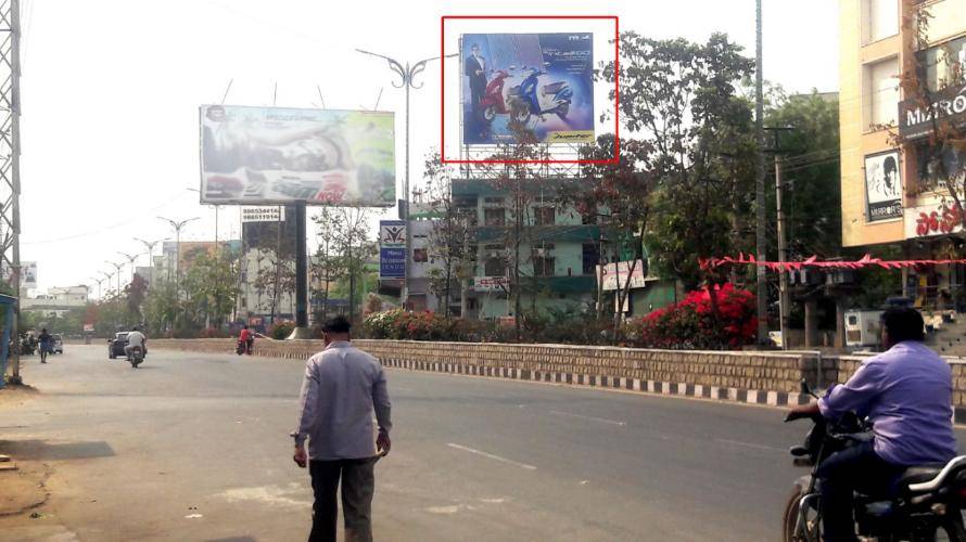 Outdoor Advertising image