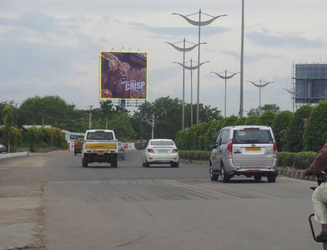 Outdoor Advertising image