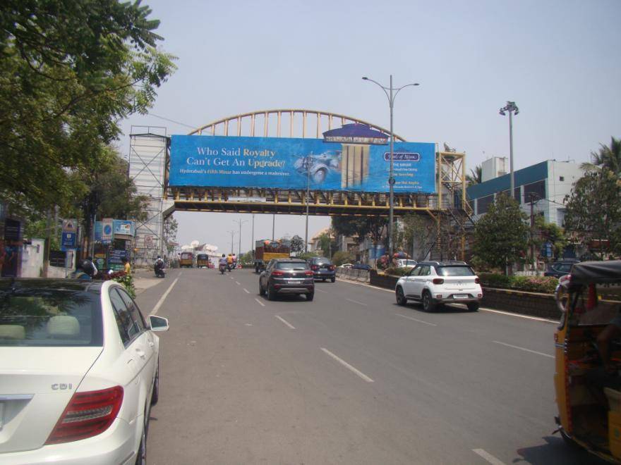 Outdoor Advertising image