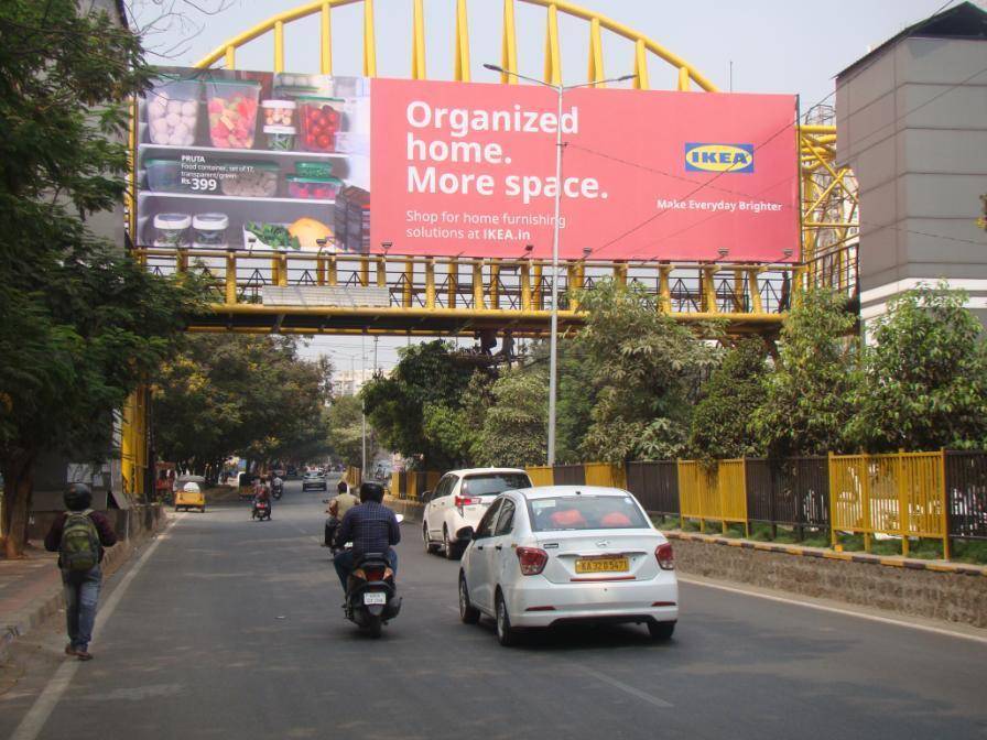 Outdoor Advertising image