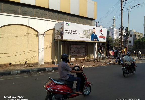 Outdoor Advertising image