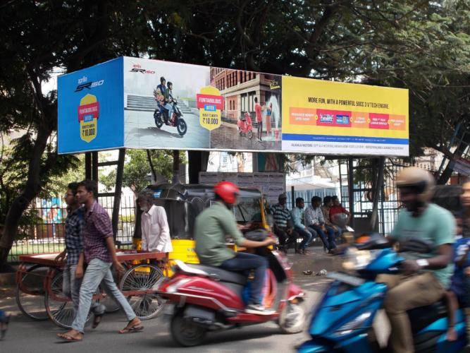 Outdoor Advertising image