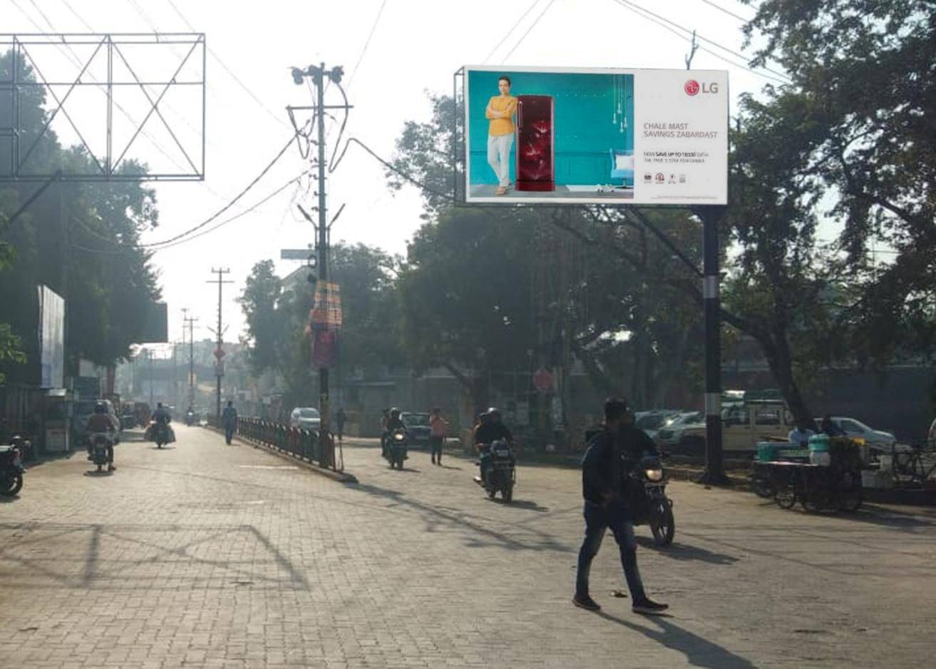 Outdoor Advertising image