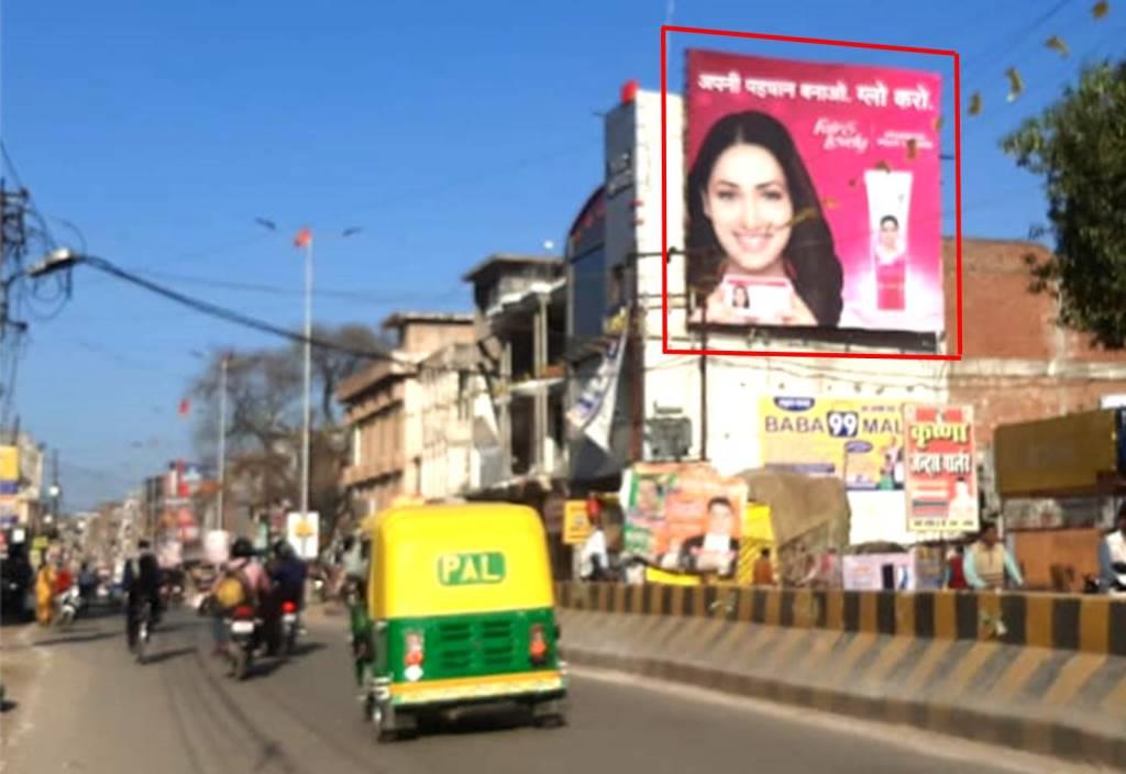 Outdoor Advertising image