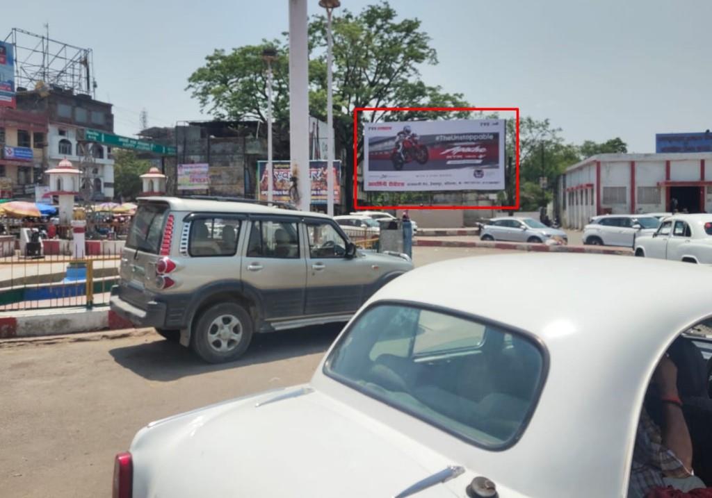 Outdoor Advertising image