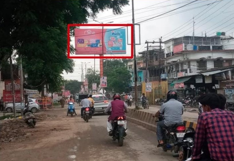 Outdoor Advertising image