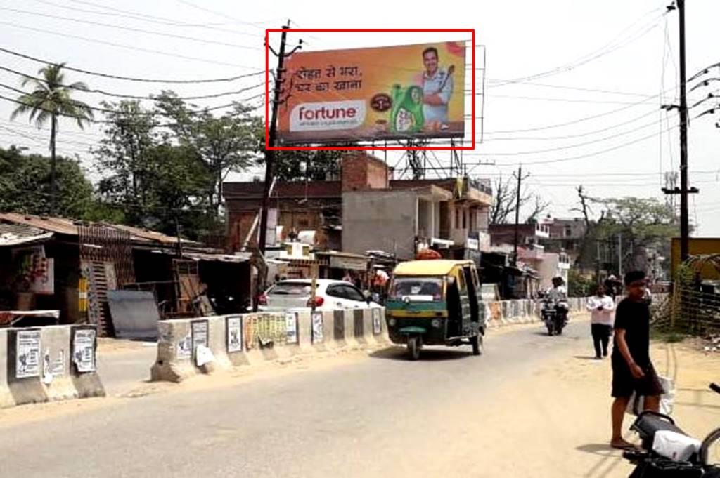 Outdoor Advertising image