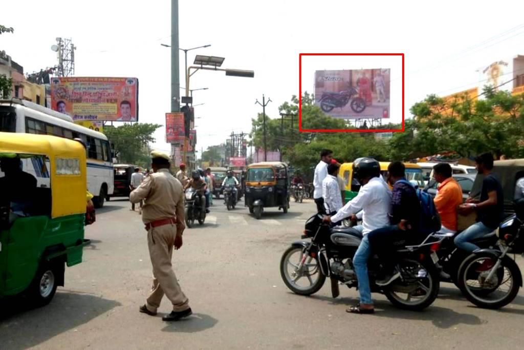 Outdoor Advertising image