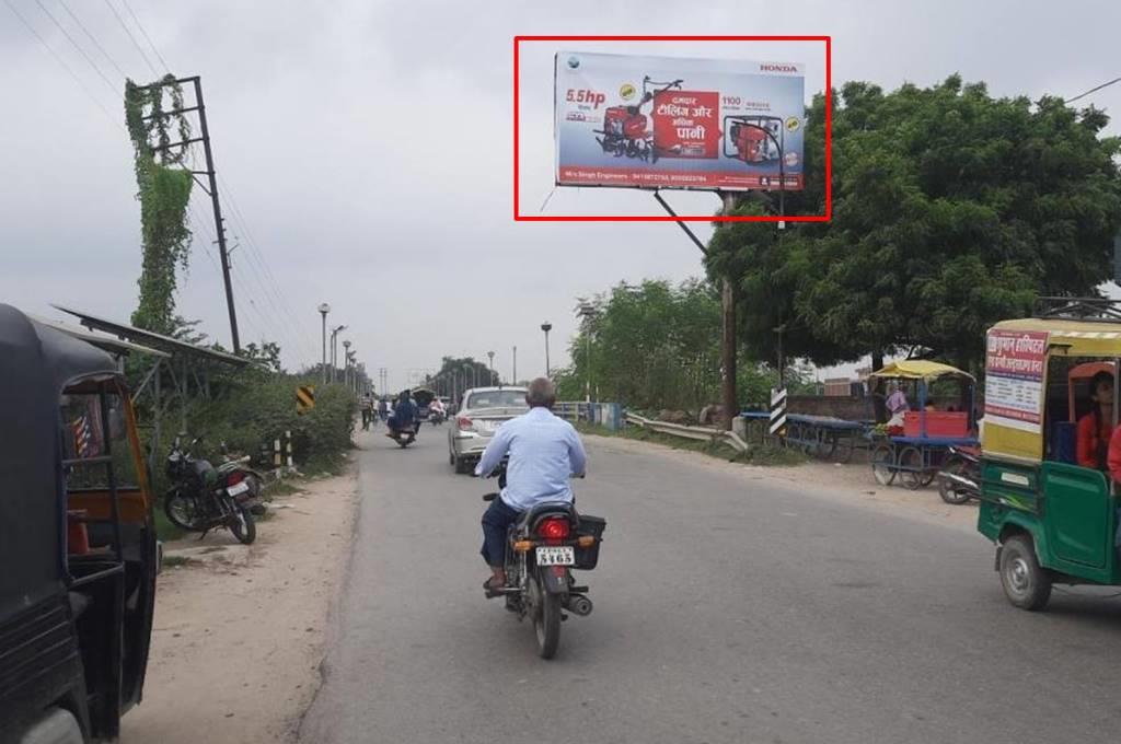 Outdoor Advertising image