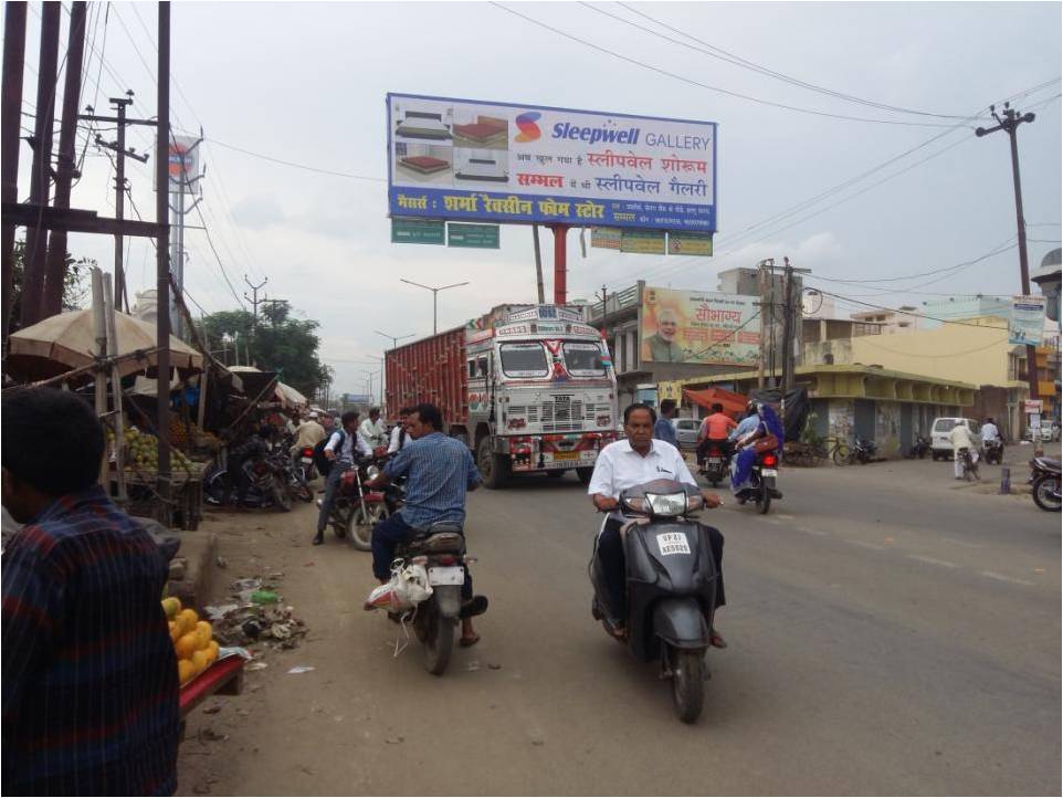 Outdoor Advertising image