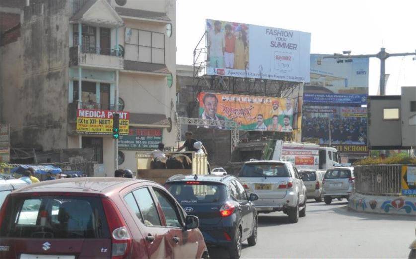 Outdoor Advertising image