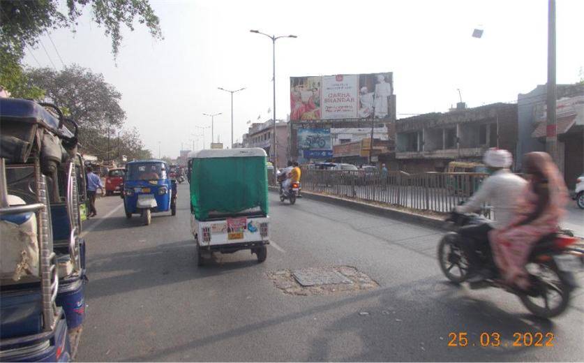 Outdoor Advertising image