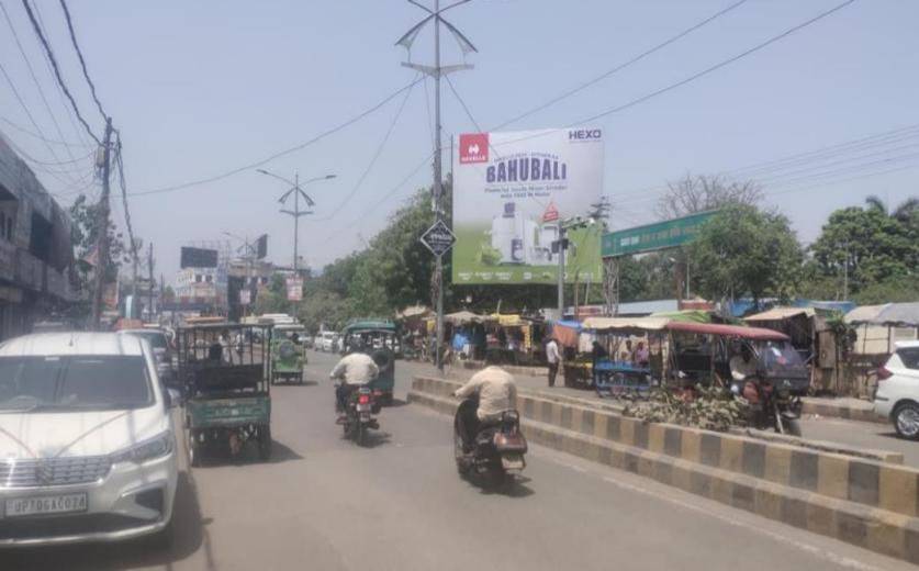 Outdoor Advertising image