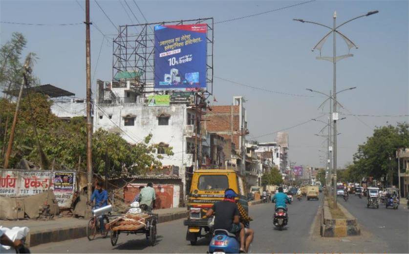 Outdoor Advertising image