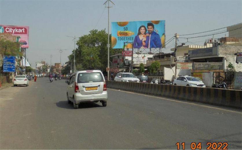 Outdoor Advertising image