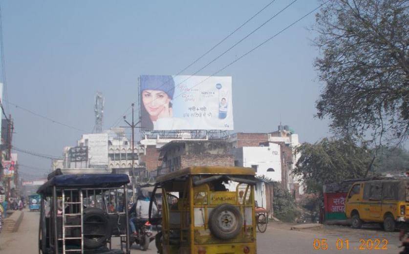Outdoor Advertising image