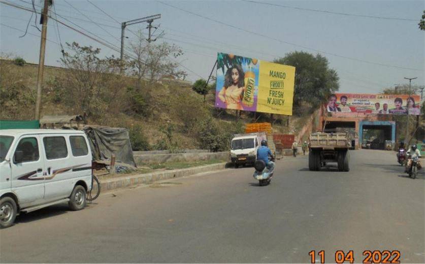 Outdoor Advertising image