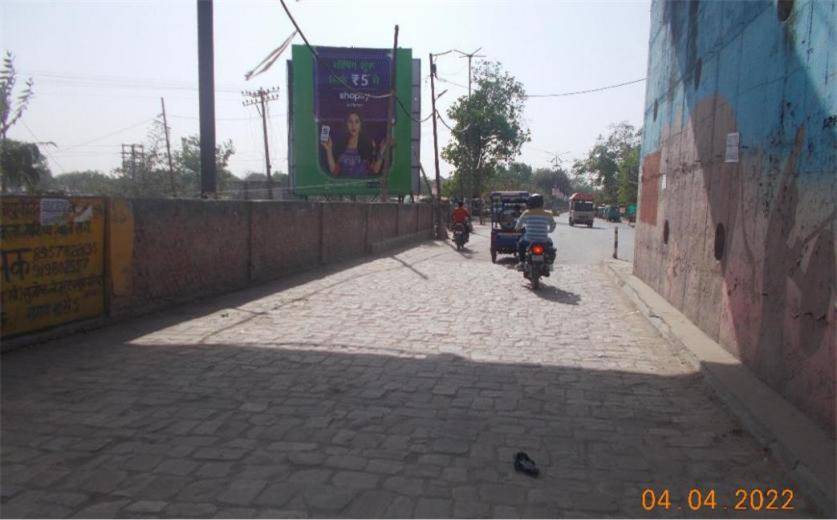 Outdoor Advertising image