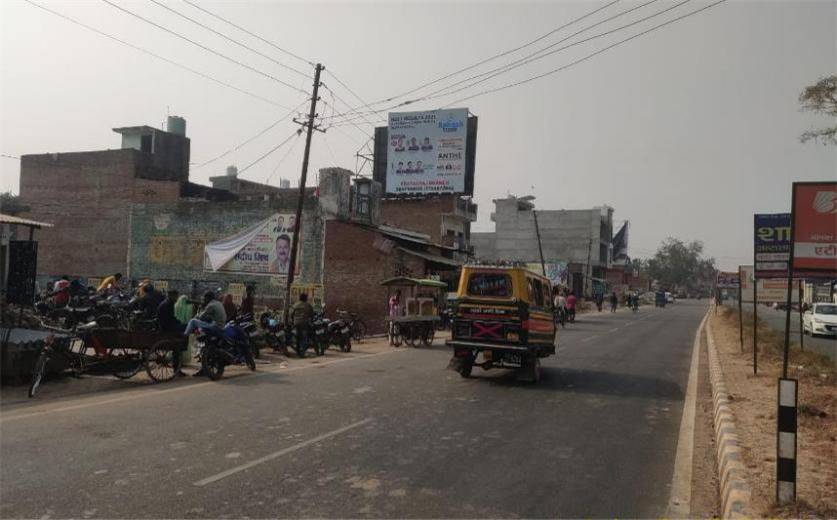 Outdoor Advertising image