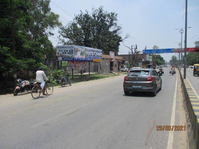 Outdoor Advertising image