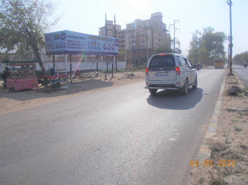 Outdoor Advertising image