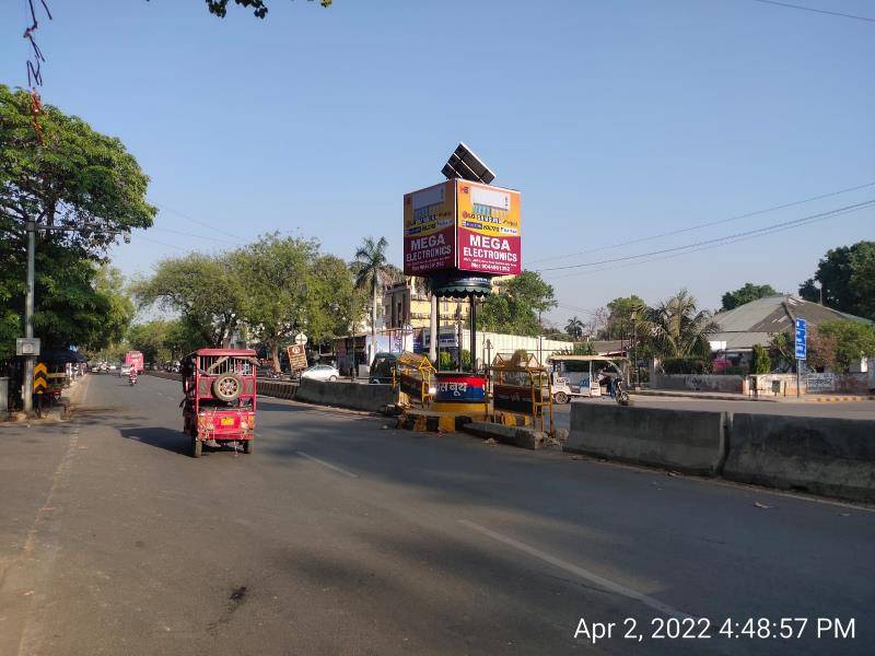 Outdoor Advertising image