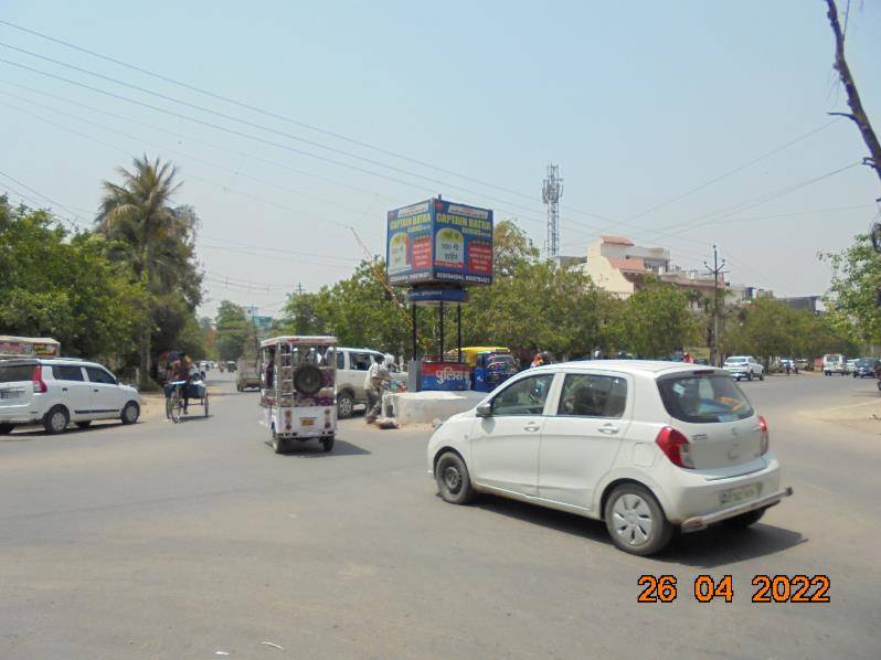 Outdoor Advertising image