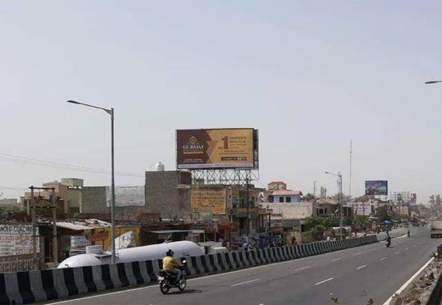 Outdoor Advertising image