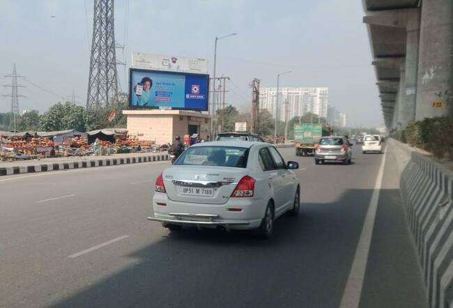 Outdoor Advertising image