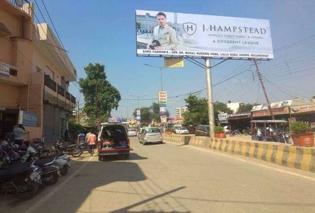 Outdoor Advertising image