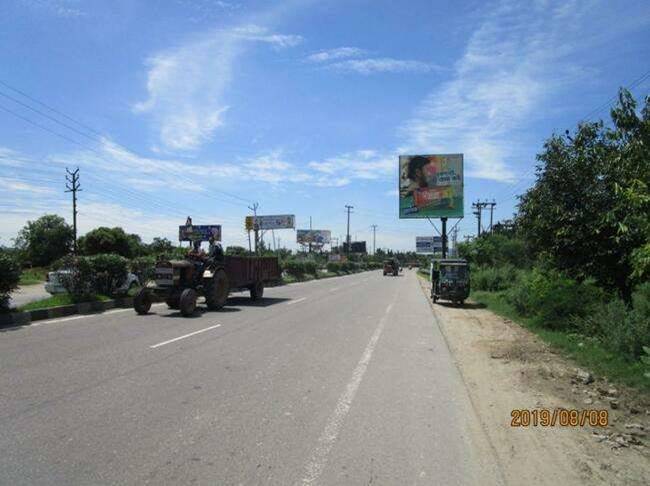 Outdoor Advertising image