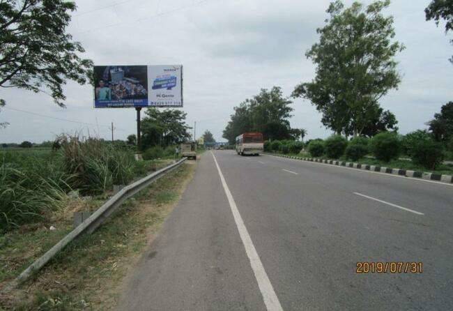 Outdoor Advertising image