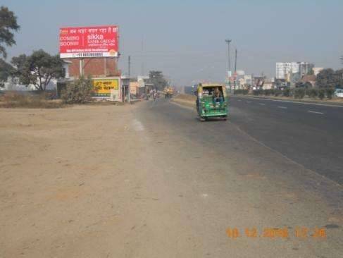 Outdoor Advertising image