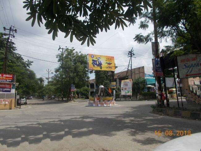 Outdoor Advertising image