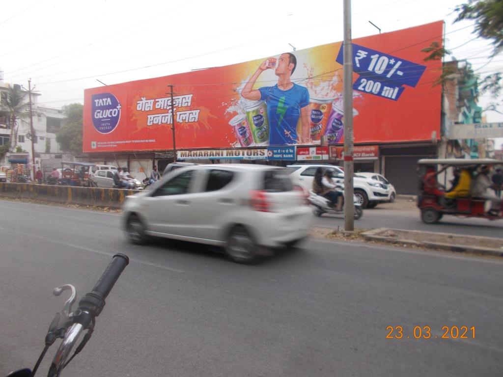 Outdoor Advertising image