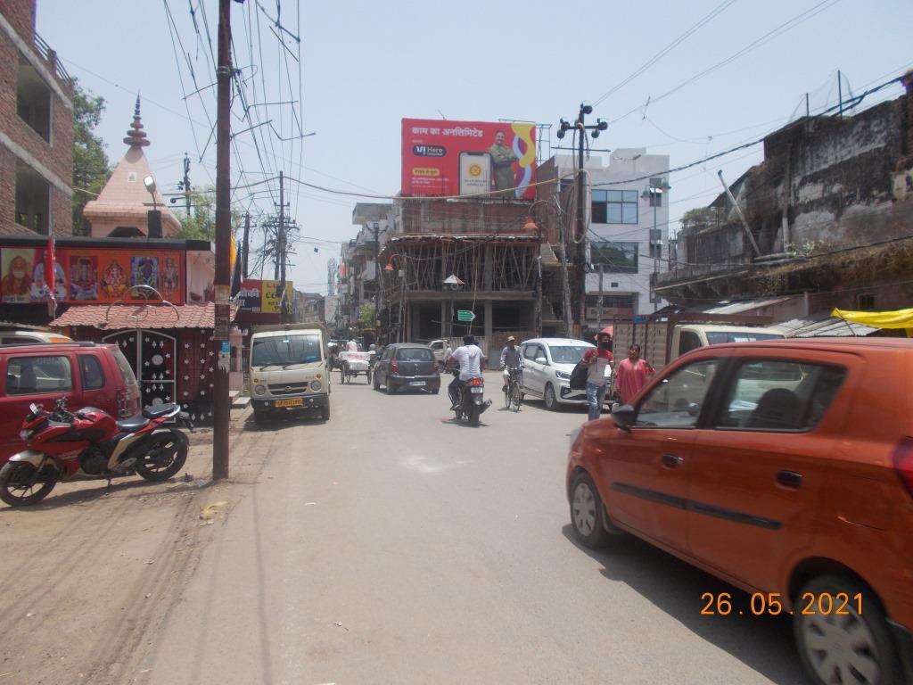 Outdoor Advertising image